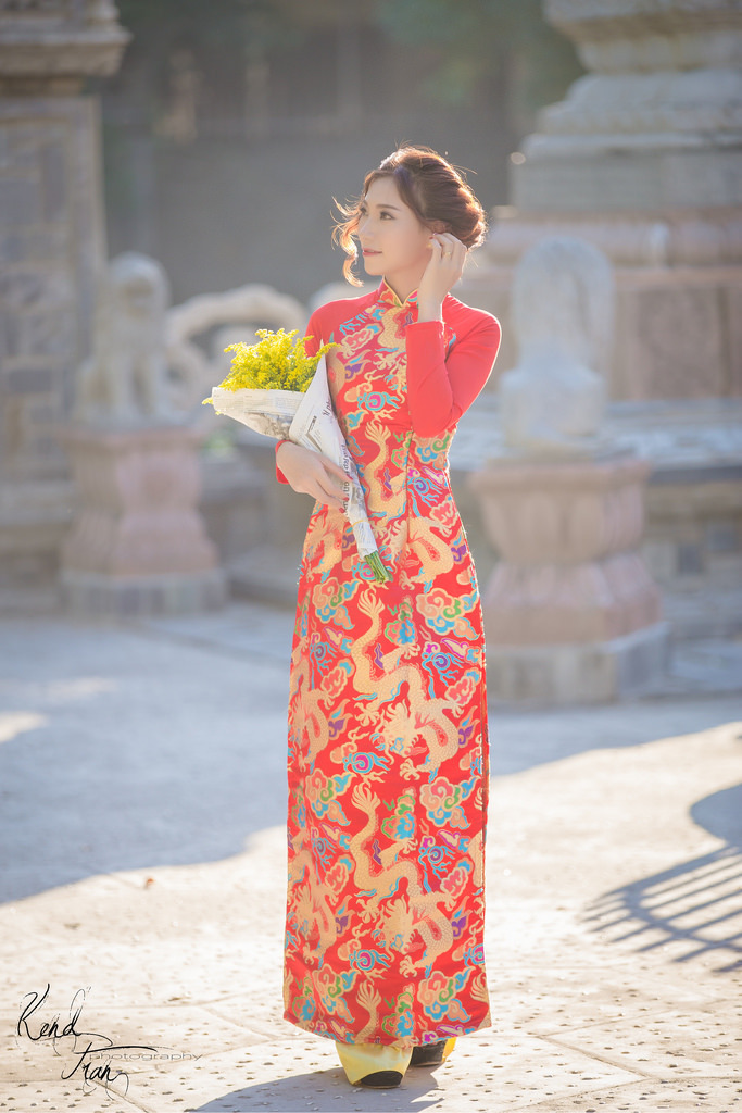 冲田杏梨之大胸女教师